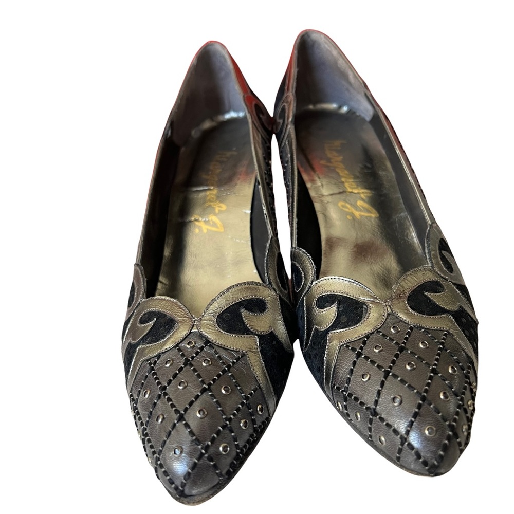 Margaret J. by Margaret Jerrold Black and Grey vintage pumps 7.5 - Picture 6 of 7